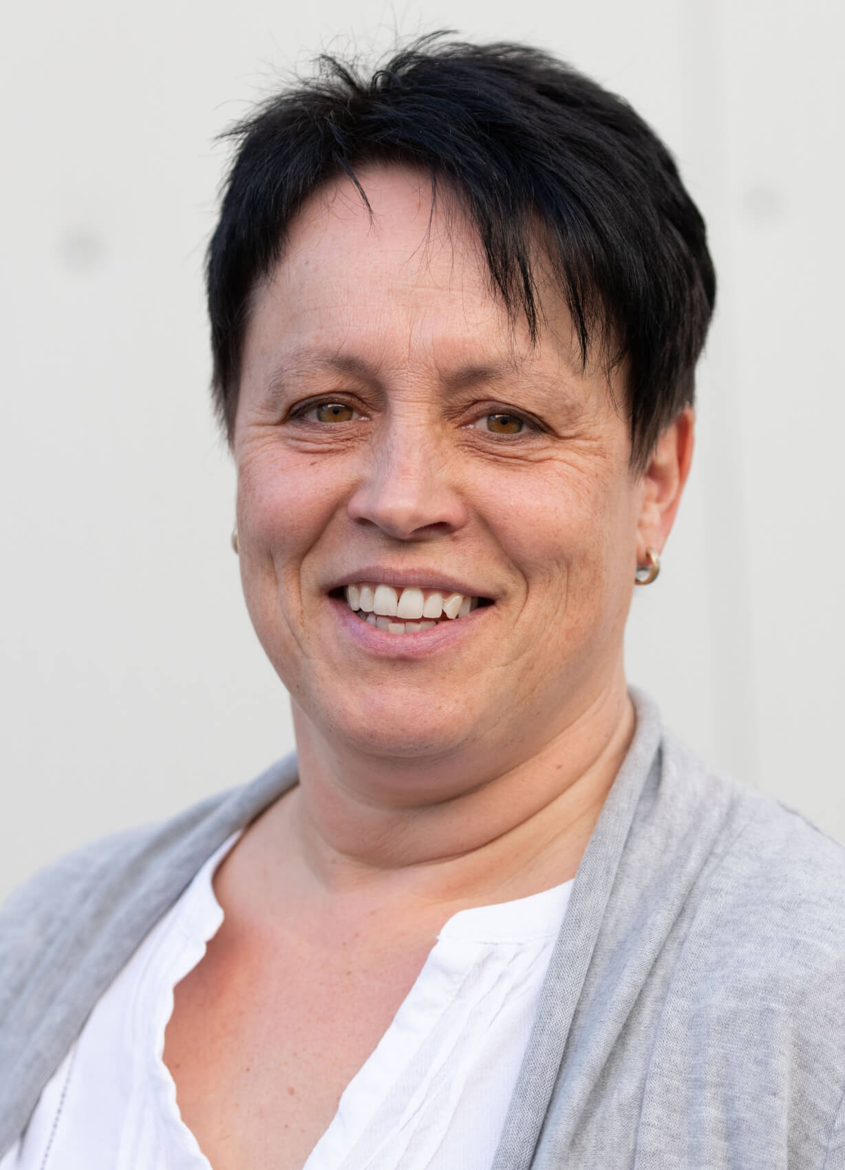 Esther Schuler Esther Schuler